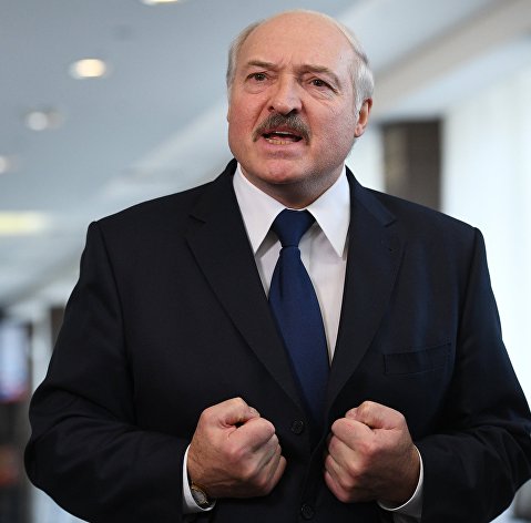 Лукашенко заявил, что цена на российский газ для Минска должна быть снижена